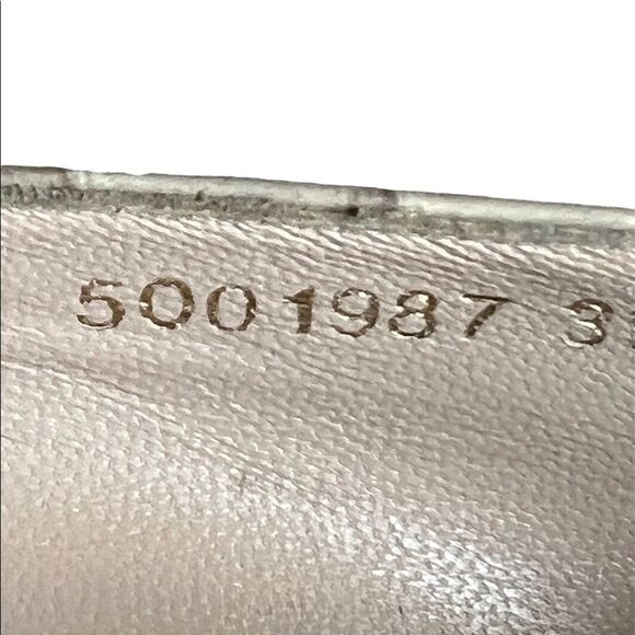 Escada embossed leather heels EUC taupe size 9.5 gorpcore sculptered heel - Picture 6 of 10